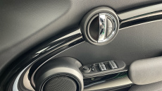 MINI Cooper 2.0 C Classic 2dr Auto Petrol Convertible